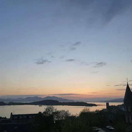 Central Oban Studio With Stunning View Exterior photo