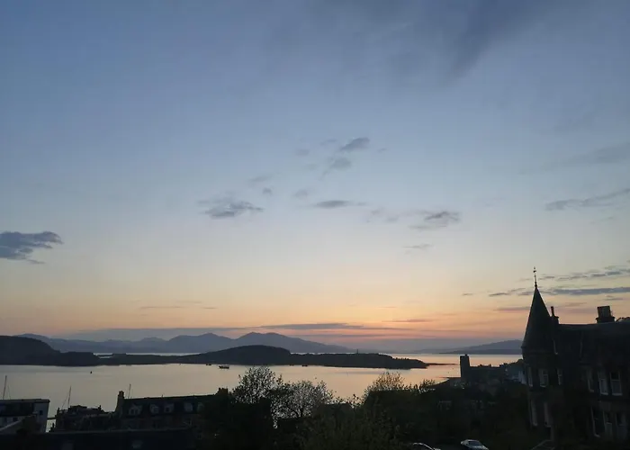 Central Oban Studio With Stunning View