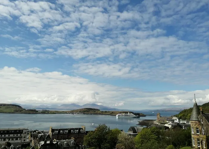 Central Oban Studio With Stunning View